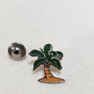Palm Tree Lapel Pin